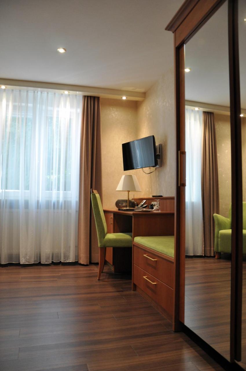 Hotel Anna Badenweiler Ngoại thất bức ảnh